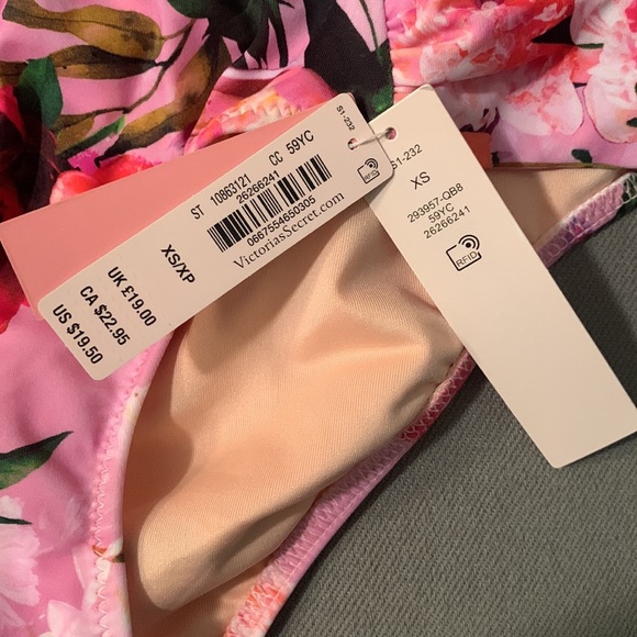 NWT VS Swim pink floral full coverage bikini bottom. - Picture 2 of 5